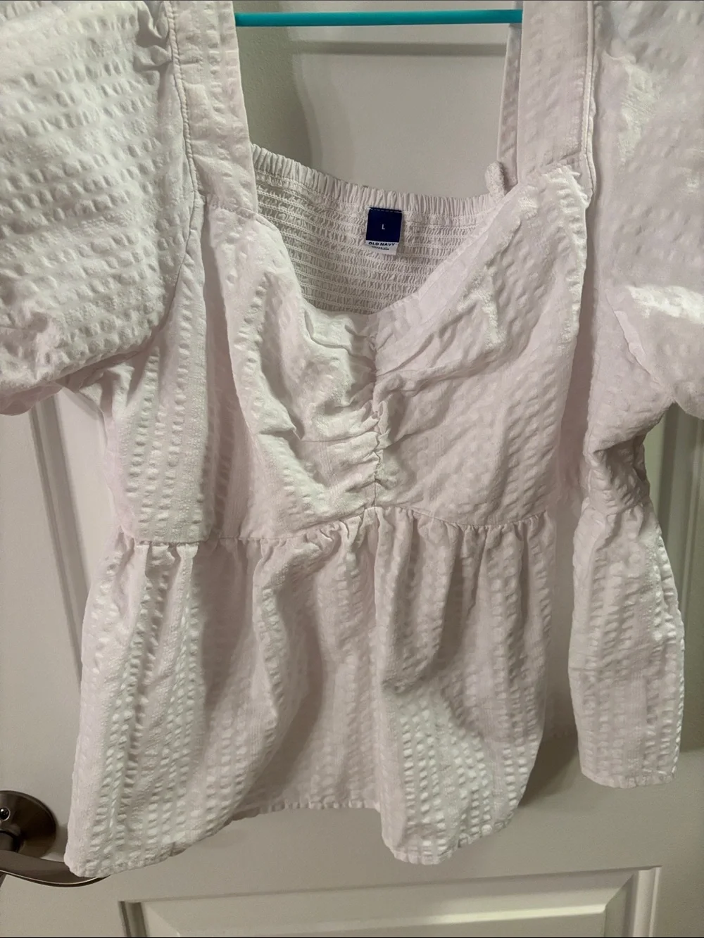 Old Navy White Puff-Sleeve Peasant Top
